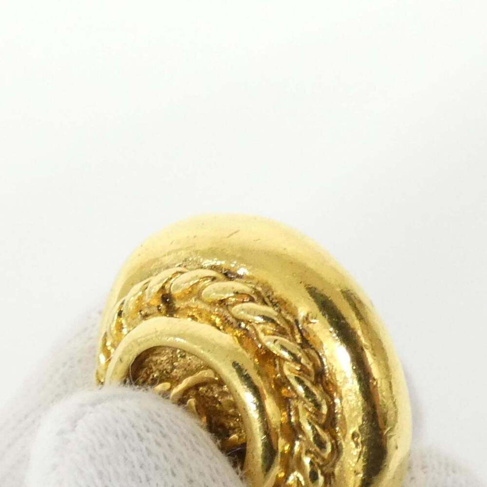 CHANEL Gold Earrings - Picture 3 of 7
